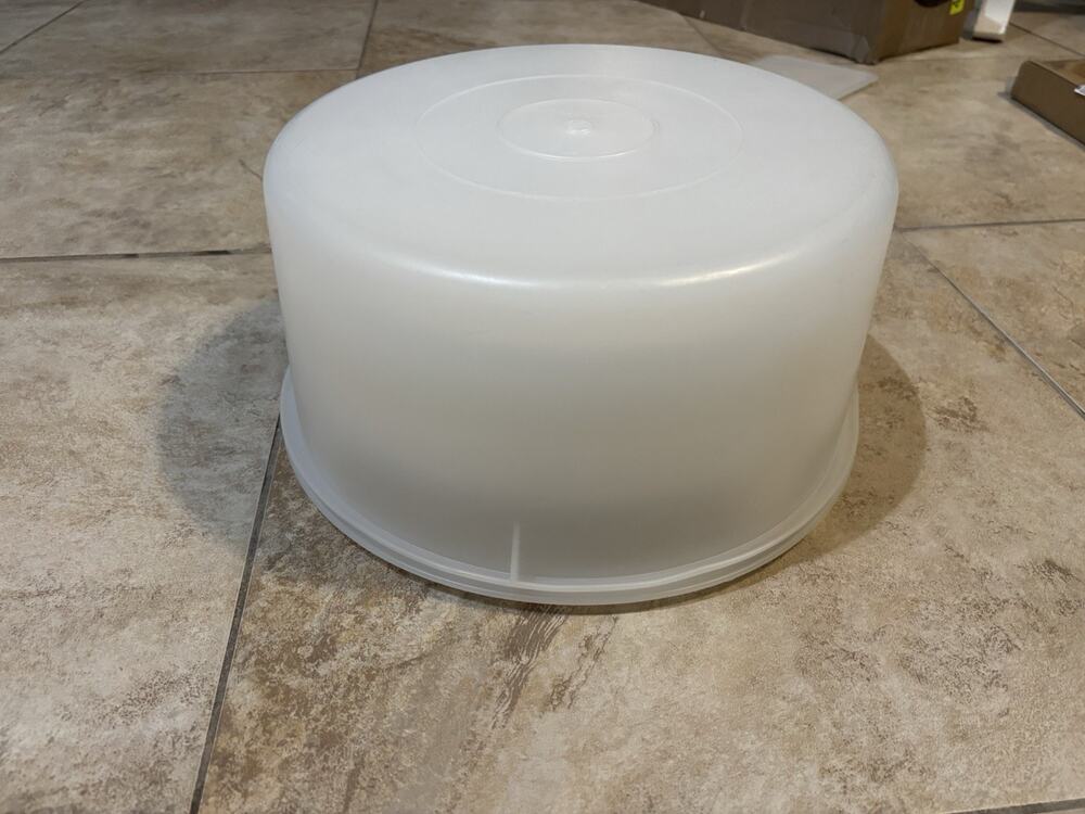 Vintage Tupperware Divided Keeper‎ Cake Carrier Storage Container W/Insert & Lid